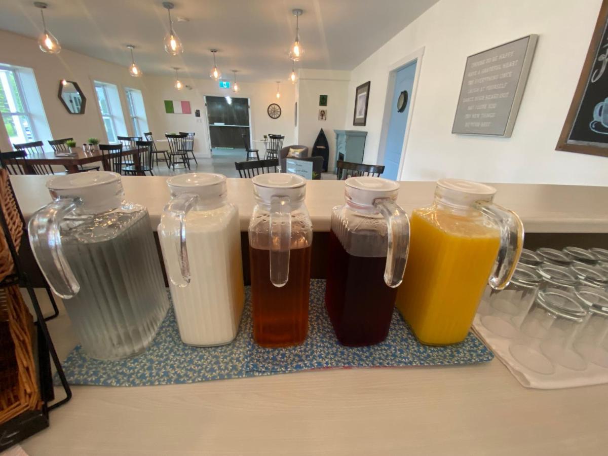 The Tides Inn Norris Point Екстериор снимка