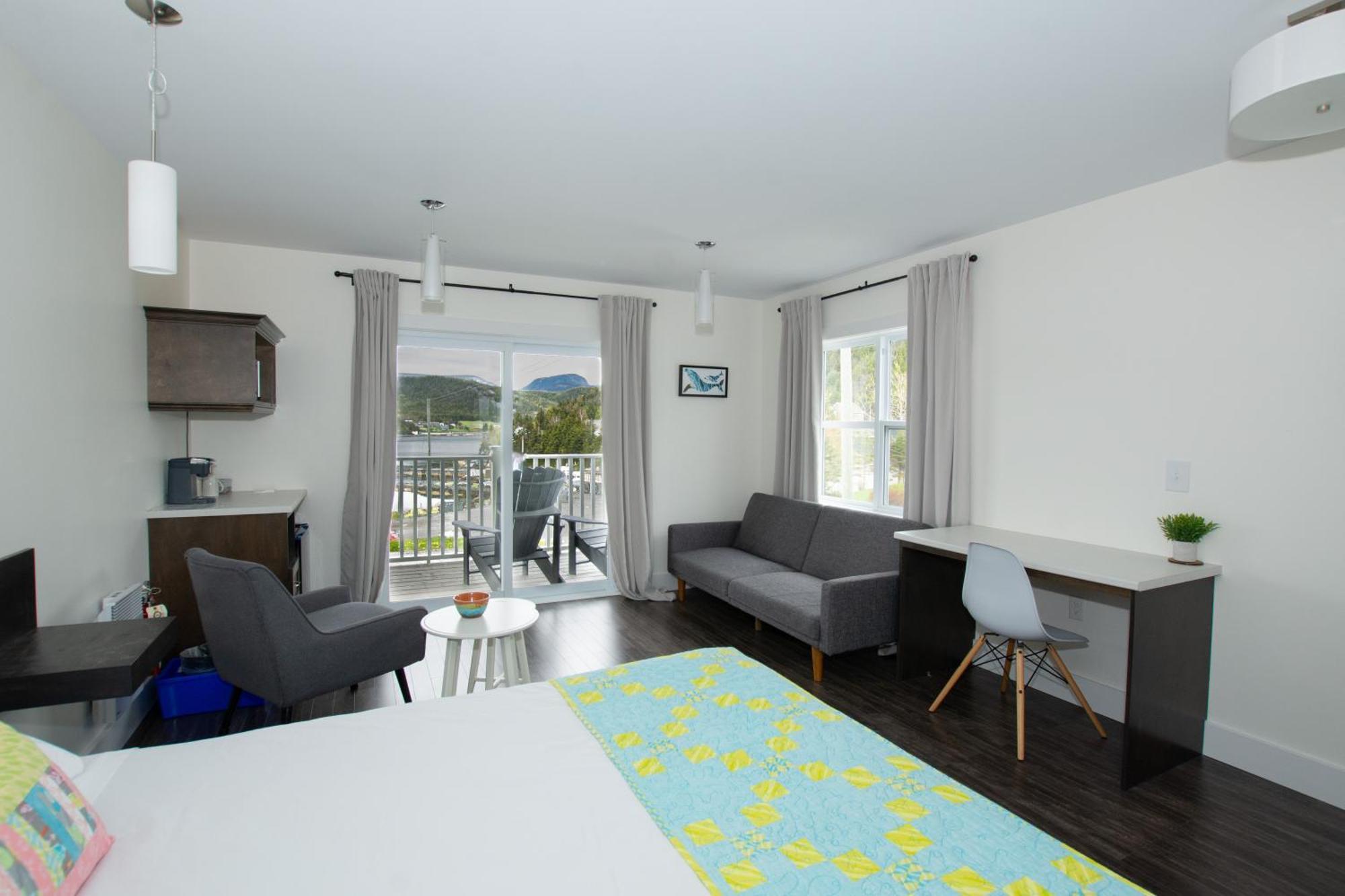 The Tides Inn Norris Point Екстериор снимка